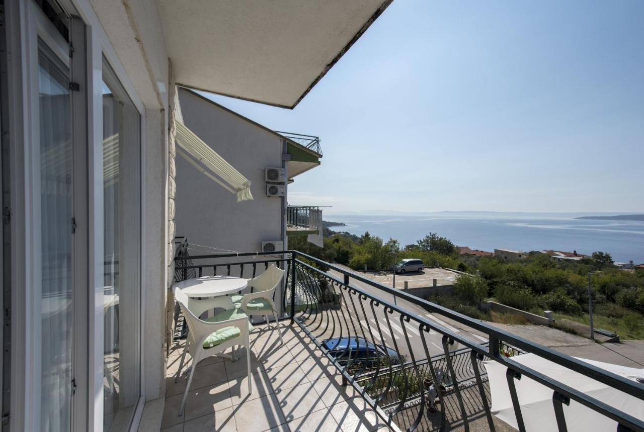 Apartments With A Parking Space Brela, Makarska - 16603 エクステリア 写真