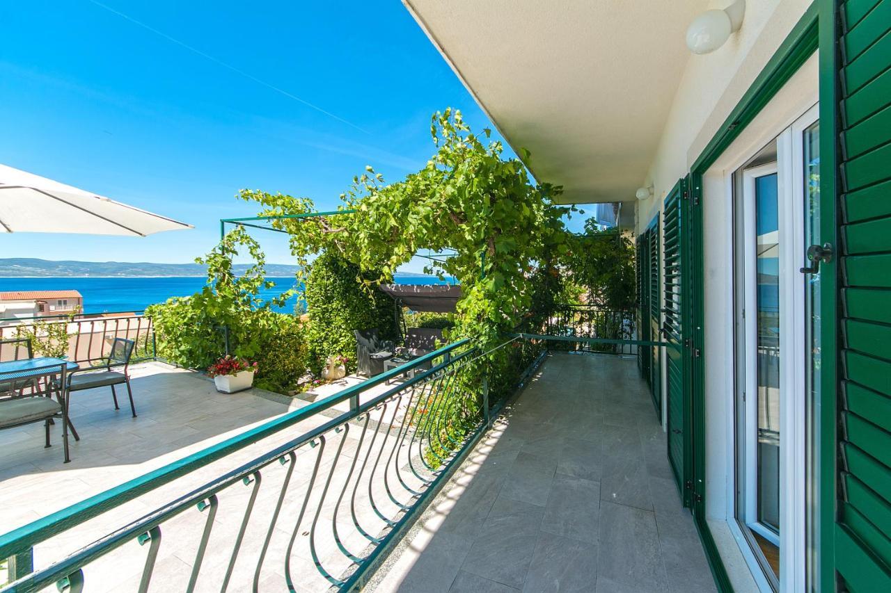 Apartments With A Parking Space Brela, Makarska - 16603 エクステリア 写真