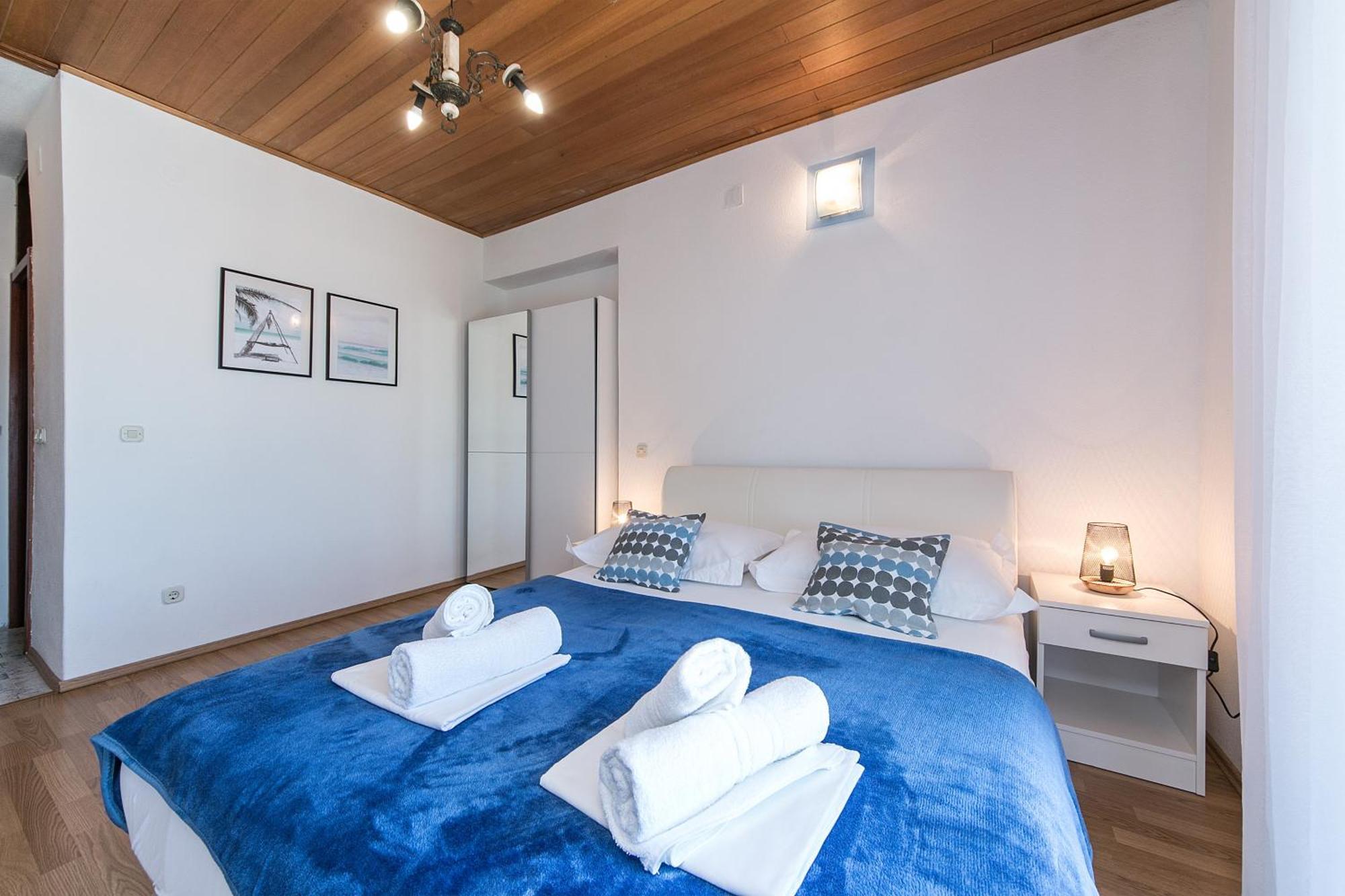 Apartments With A Parking Space Brela, Makarska - 16603 部屋 写真